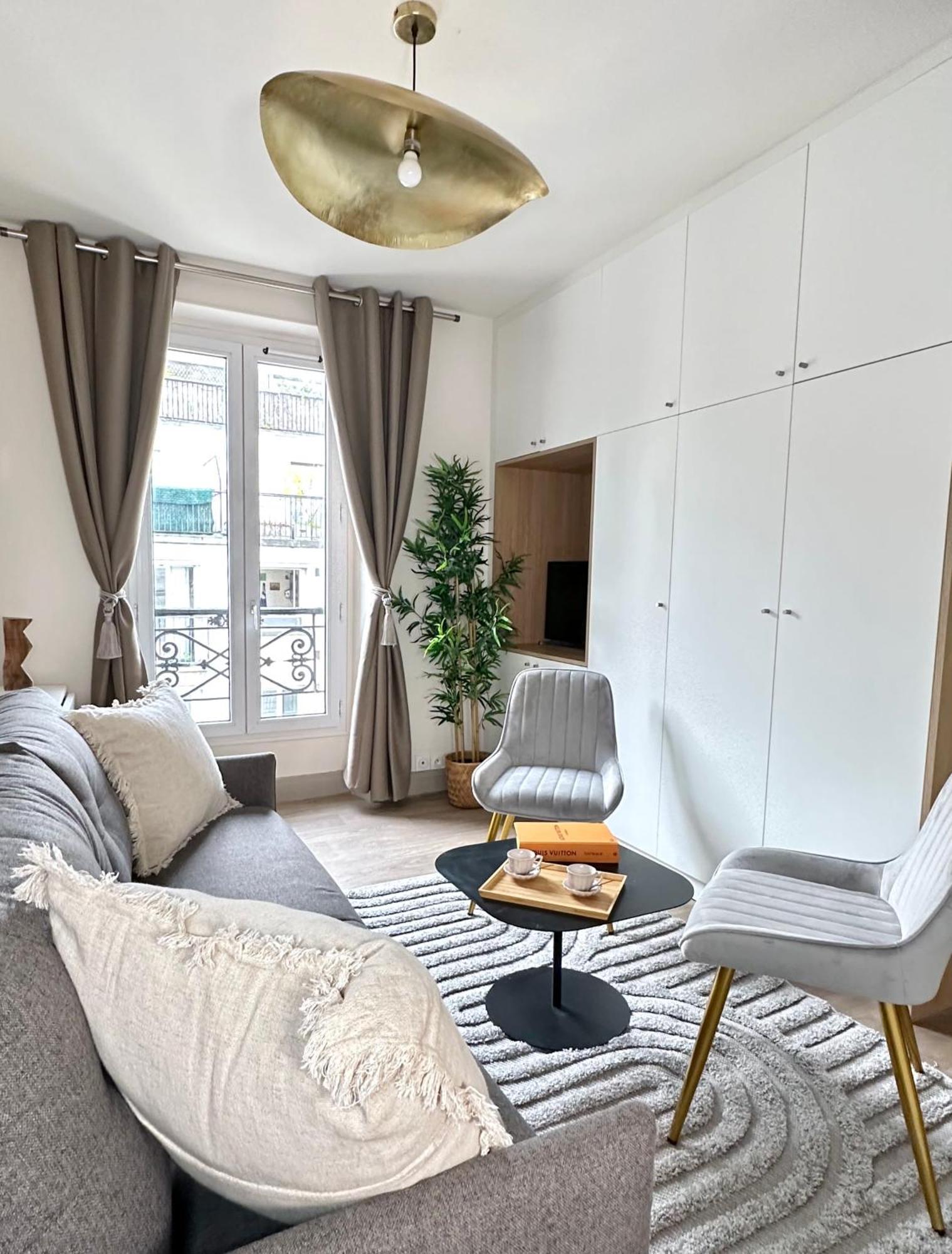 Appartamento Welcoming & Cosy Flat Near Republique Parigi Esterno foto