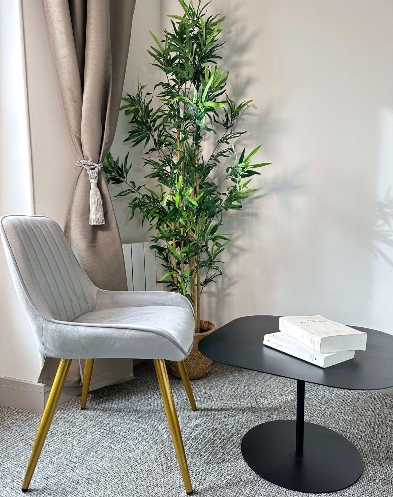 Appartamento Welcoming & Cosy Flat Near Republique Parigi Esterno foto