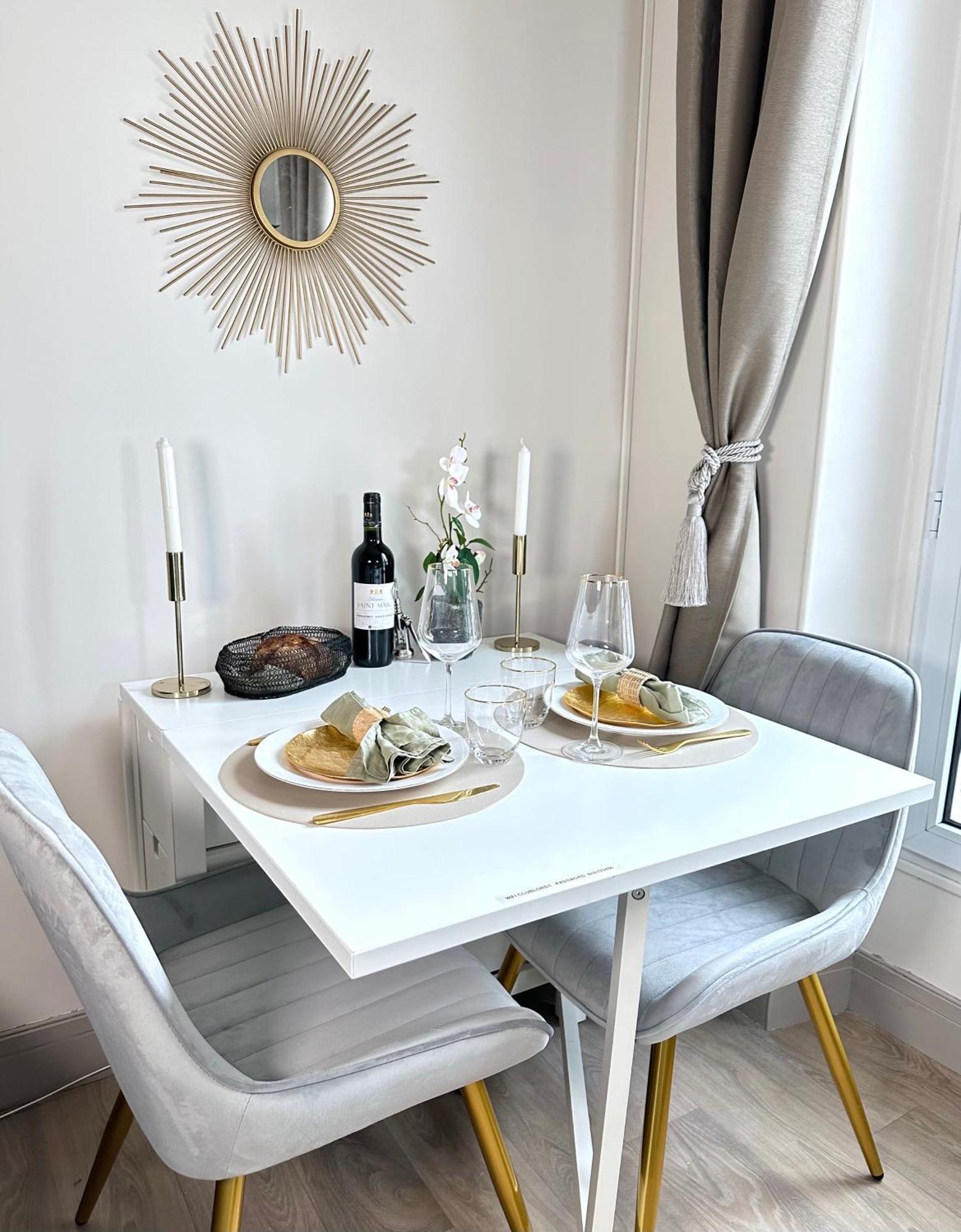 Appartamento Welcoming & Cosy Flat Near Republique Parigi Esterno foto